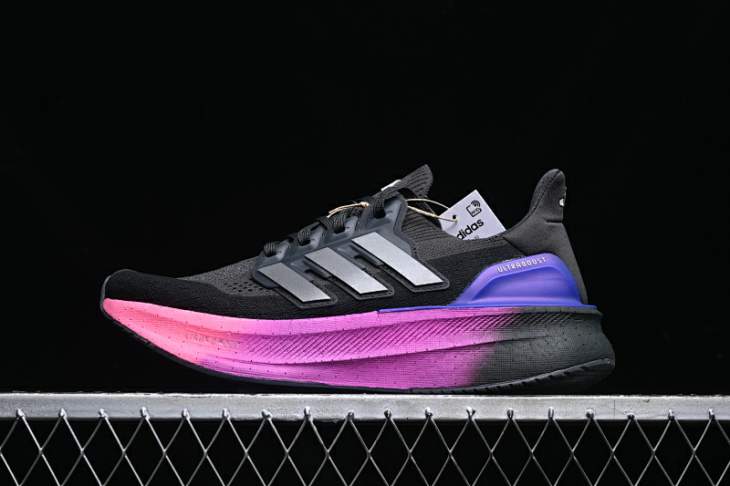 Picture of Adidas Ultraboost _SKUfw18244046569324983fw